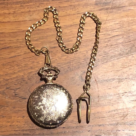 Vintage Gold Tone Pocket Watch With Fob Link Chain - Picture 5 of 13
